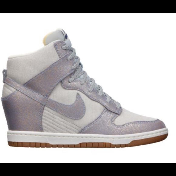 SOLD! Nike Dunk Sky Hi - Picture 1 of 7